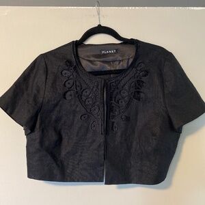 Linen cropped jacket Size 10 Embroidered Floral Open Front Topper